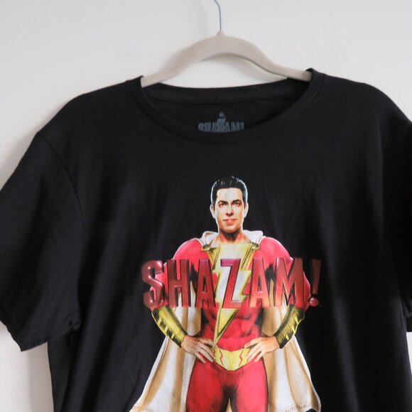 DC COMICS 100% Cotton Shazam! Black Poster T-Shirt - Size M NWOT - Picture 3 of 8